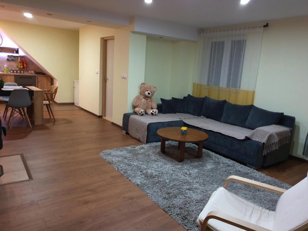 NIKAS Apartman - Housity