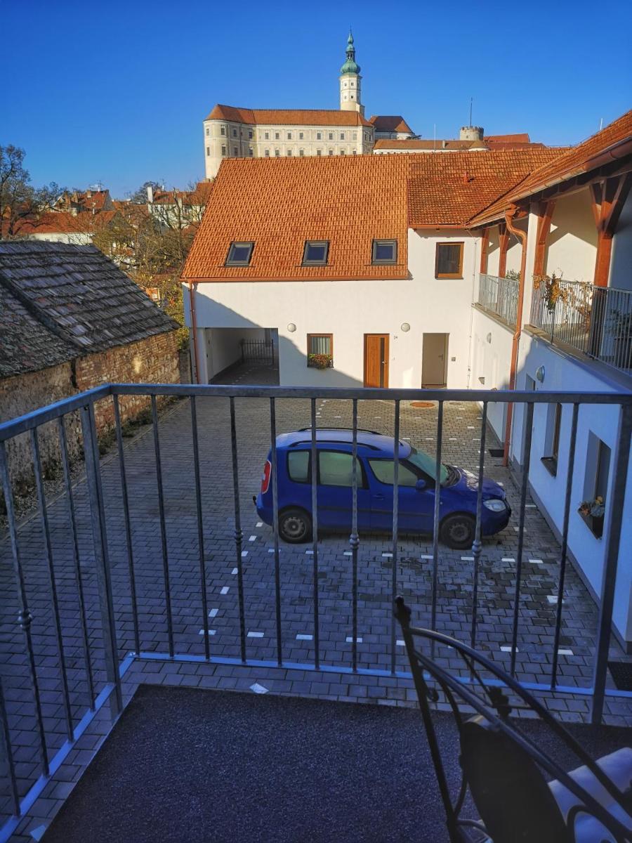 Suitetrails - Mikulov Apartments - Apartmán Radka
