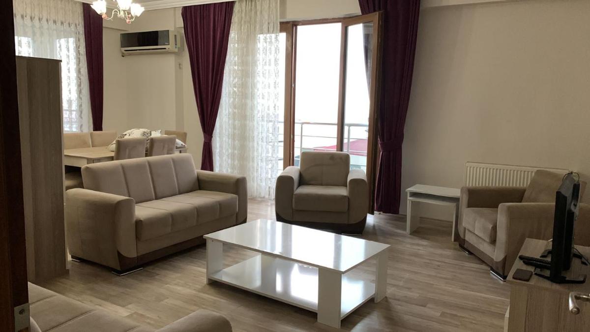 Yomra Sapphire F21 Sea View 2xAC - Housity