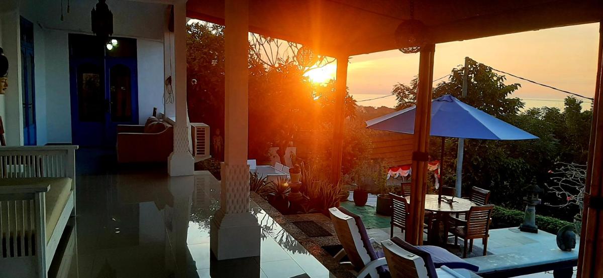 Suitetrails - Cantik Villa