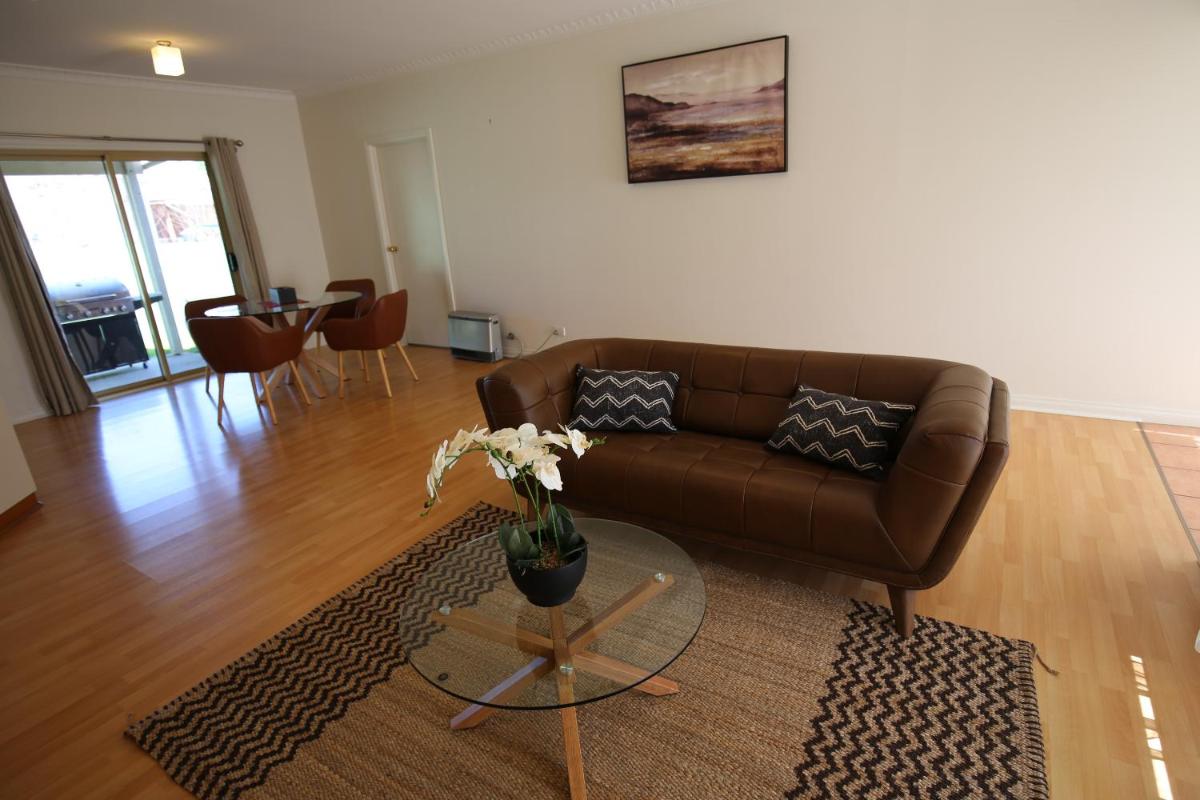 Suitetrails - Wagga Showground Villas