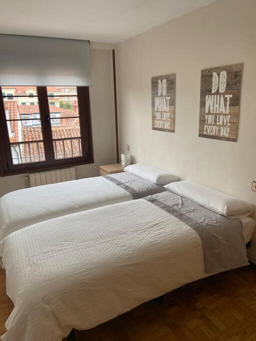 Suitetrails - Piso 3 habitaciones, centro de Colombres hasta 8 personas