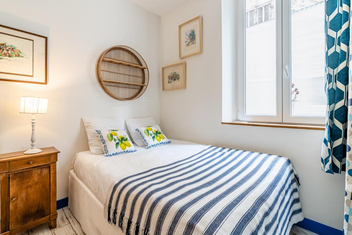 Suitetrails - Studio Bleu 29M2, 120m Vieux-Port , Clim ,Wifi, Accès avec code