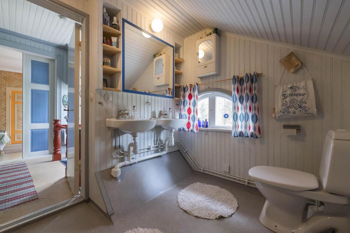 Månsåsen Bed & Breakfast - Housity