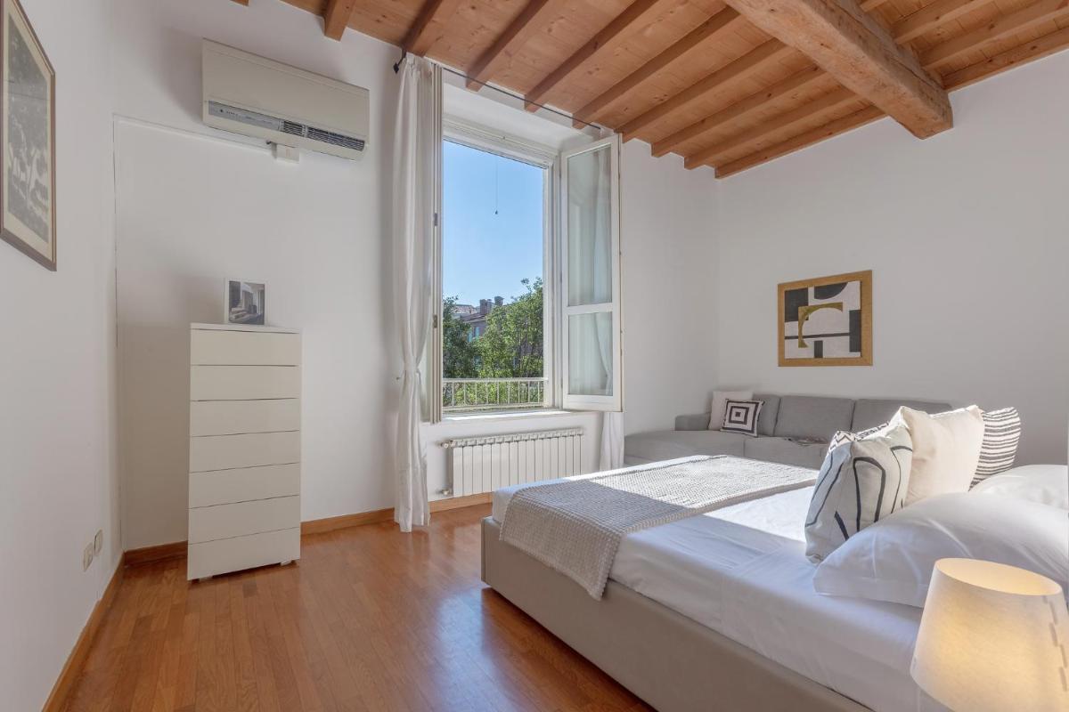 Suitetrails - Palazzo Manfredini Exclusive & Deluxe Apartment