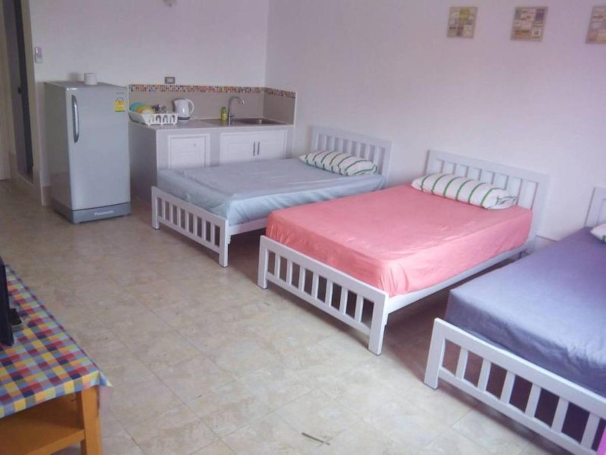 Suitetrails - Room in Condo - Impact Thunder Dome Service Taxi