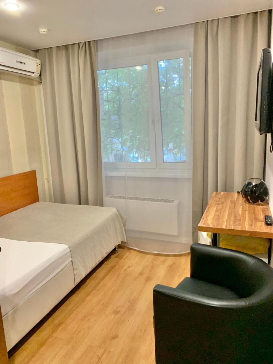 Hotel Bonjour Butovo - Housity