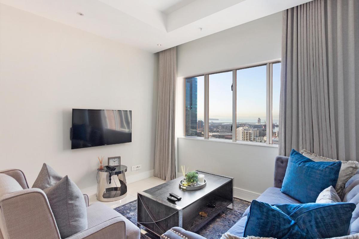 Suitetrails - Stay In Luxury at Stonehill Place