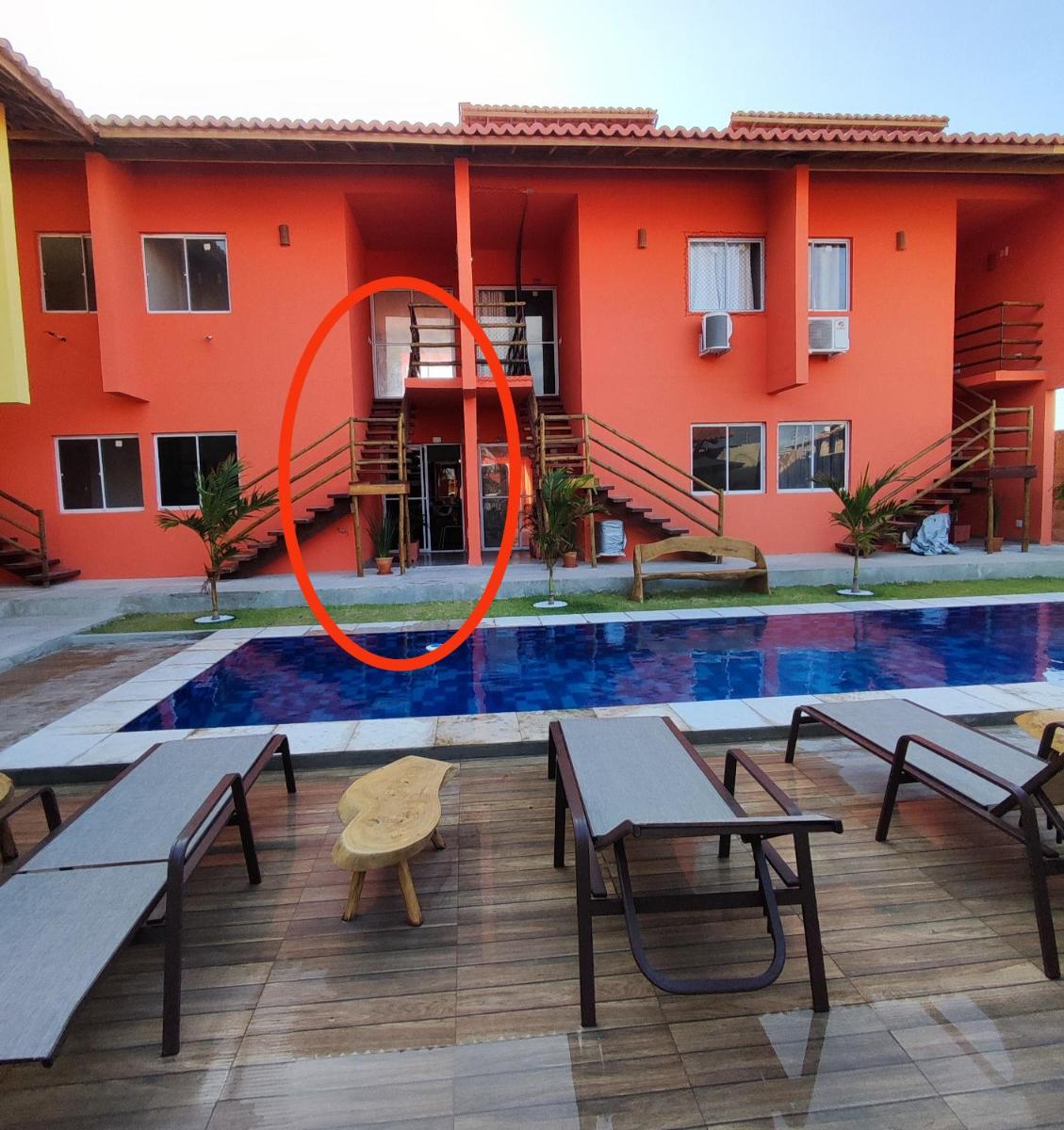 Casa na praia com piscina - Housity