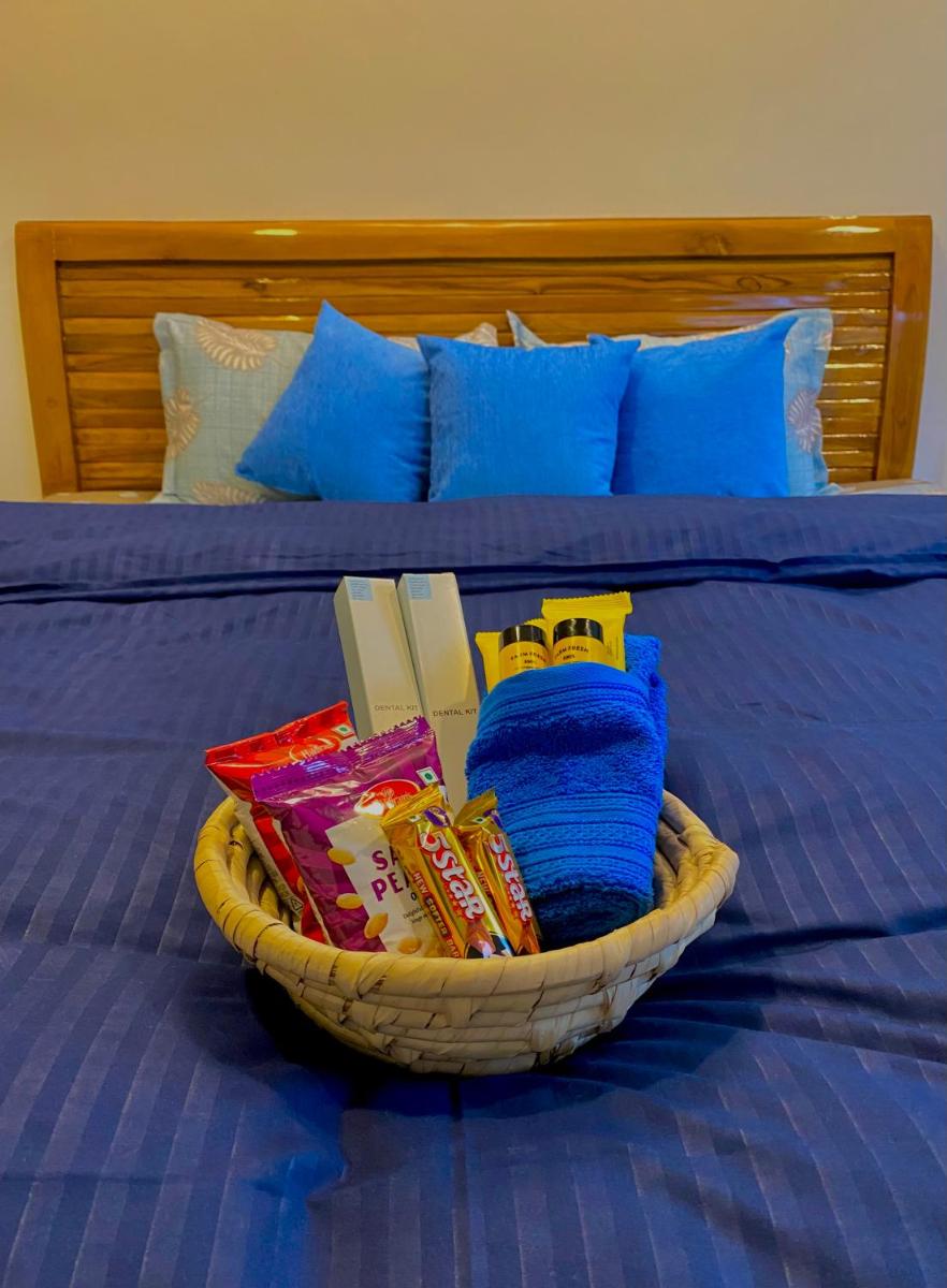 Suitetrails - Adira Cafe & Boutique Stay, Manali