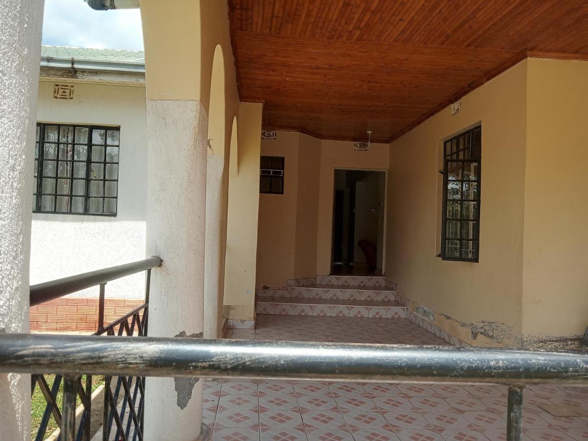 Okello's Holiday Home - Housity