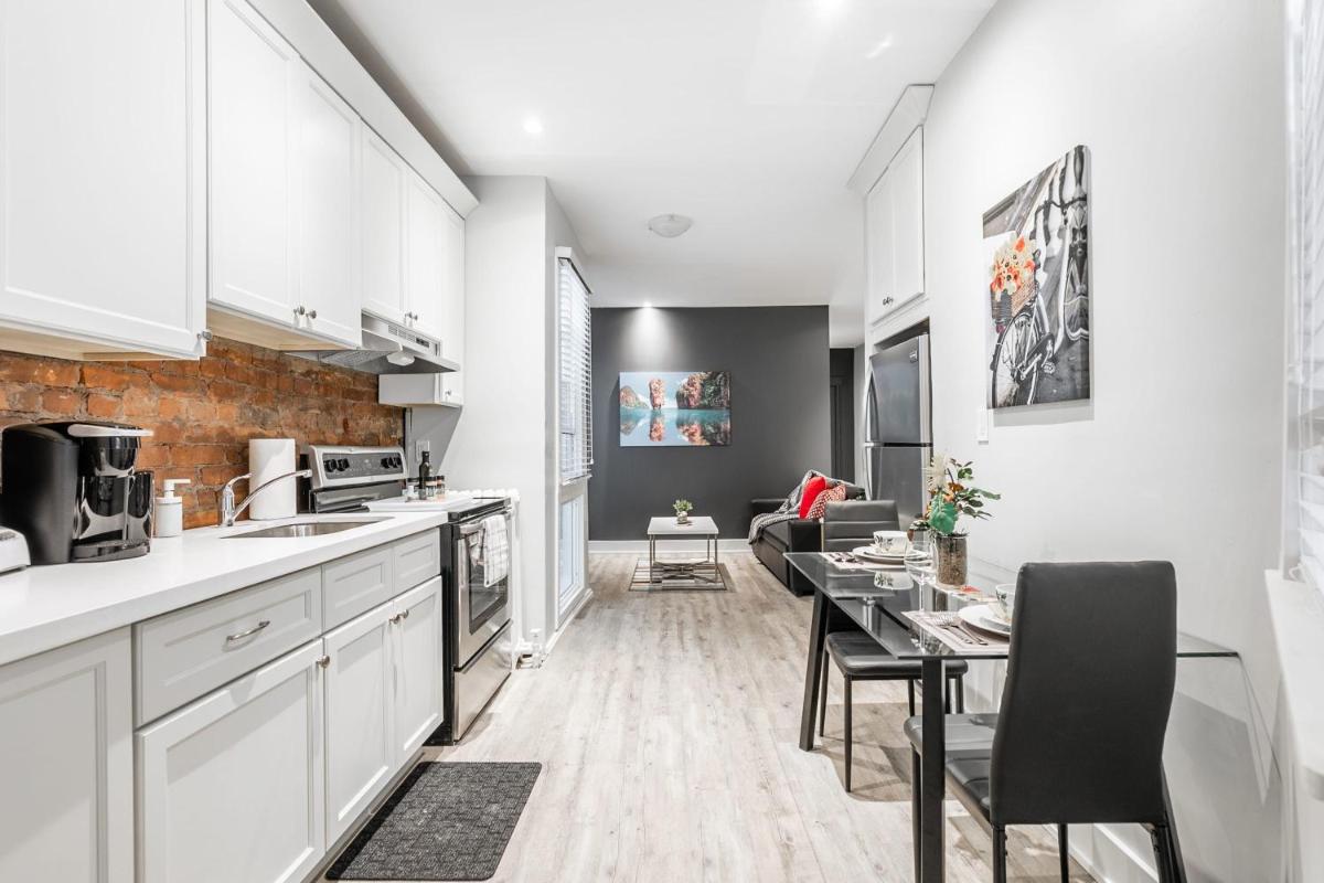 Suitetrails - Upscale 2BR Apt with Netflix - Prime Location