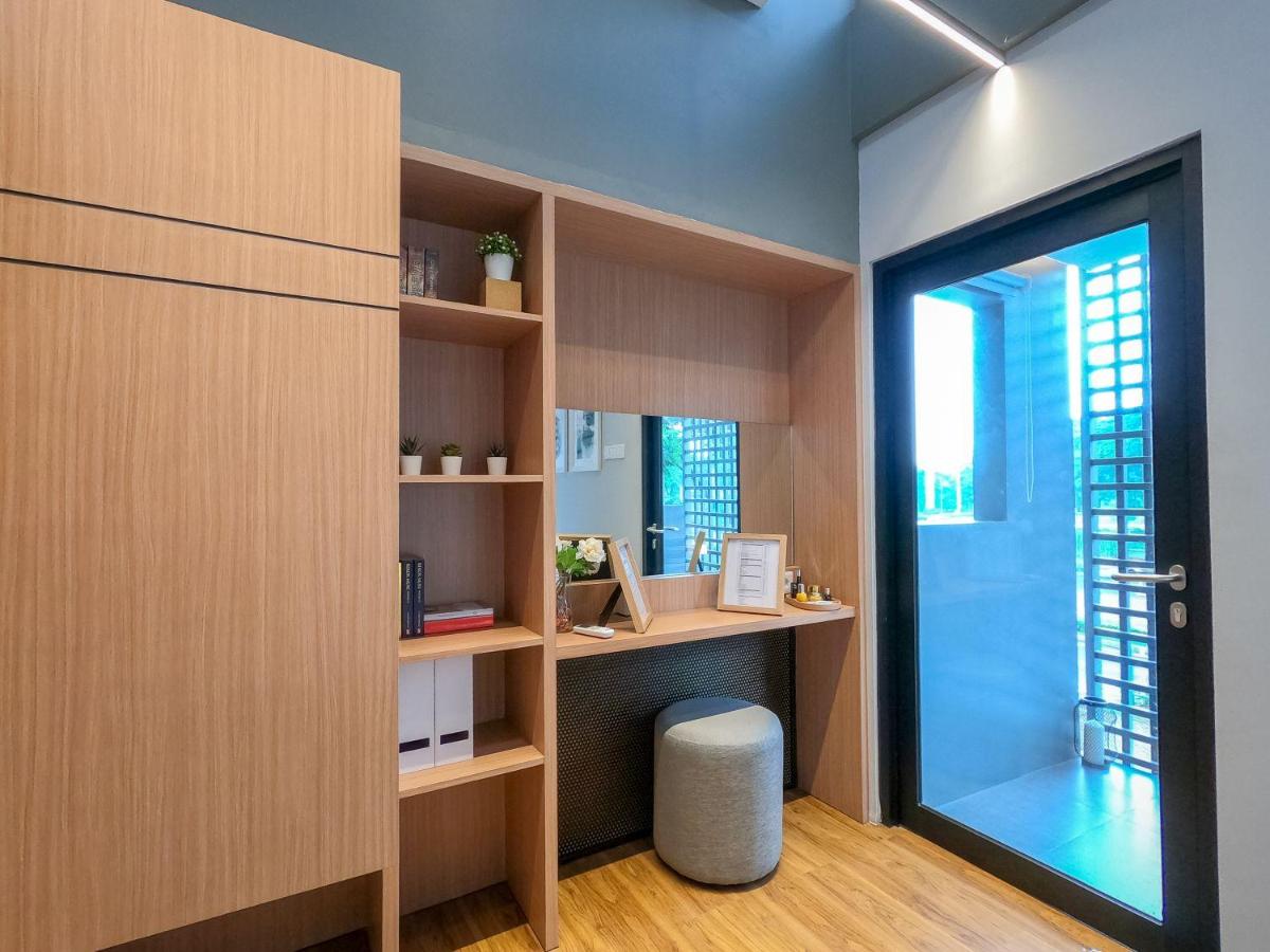 Rega GuestHouse Grandwisata Bekasi Full Furnished - Housity
