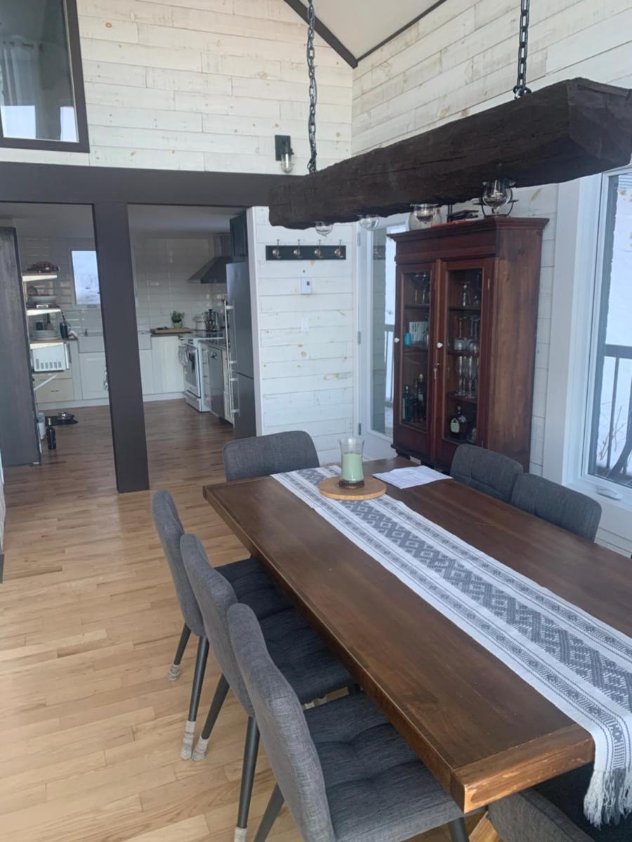 Chalet bord de l'eau - Housity