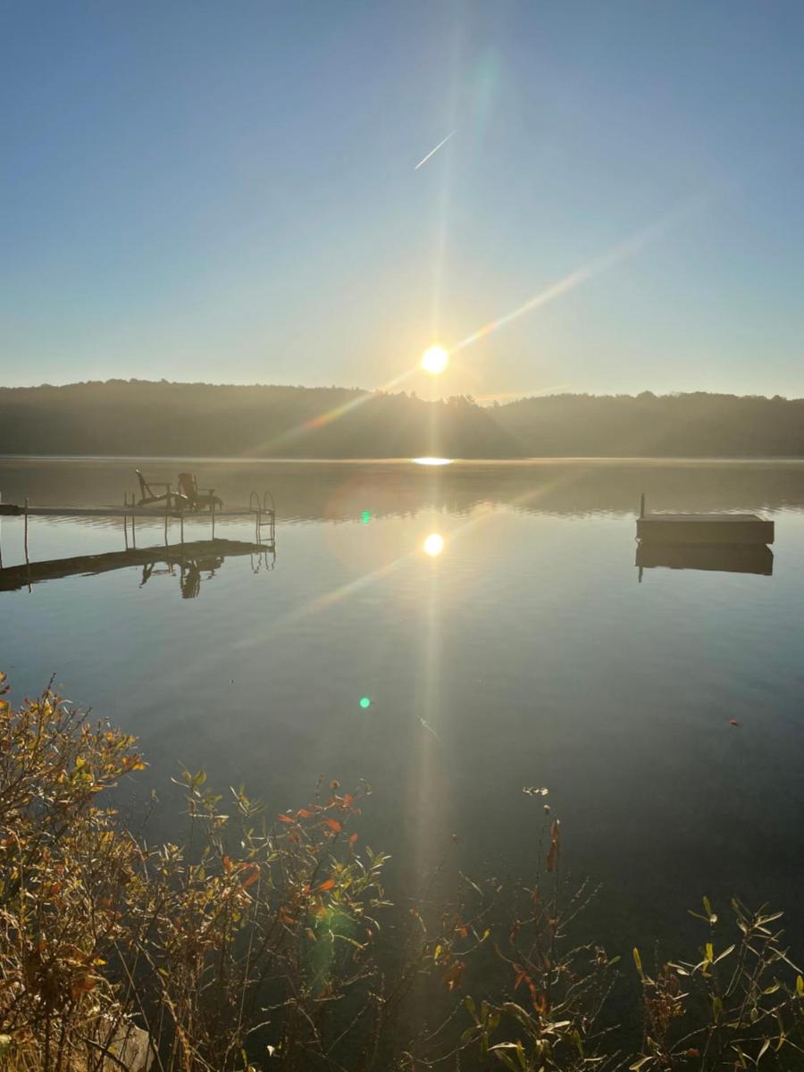 Chalet bord de l'eau - Housity