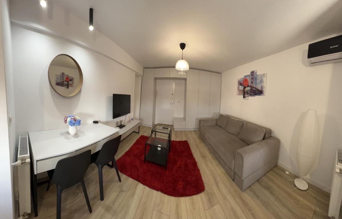 Studio lux 210 - Housity
