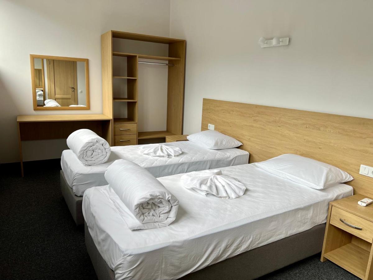 Iris Hotels Resort - Housity