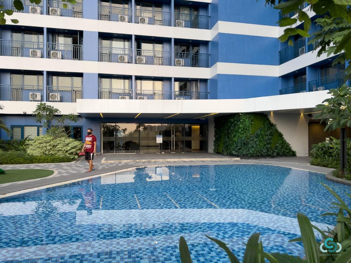 Suitetrails - Staycation by Ness in Ayala Makati