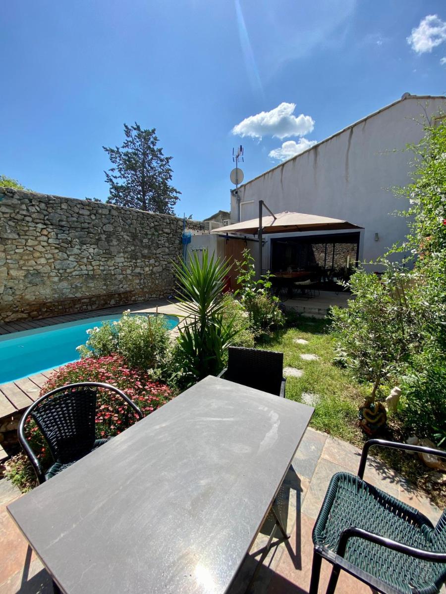 Villa de 2 chambres avec piscine privee jardin clos et wifi a Cournonsec - Housity