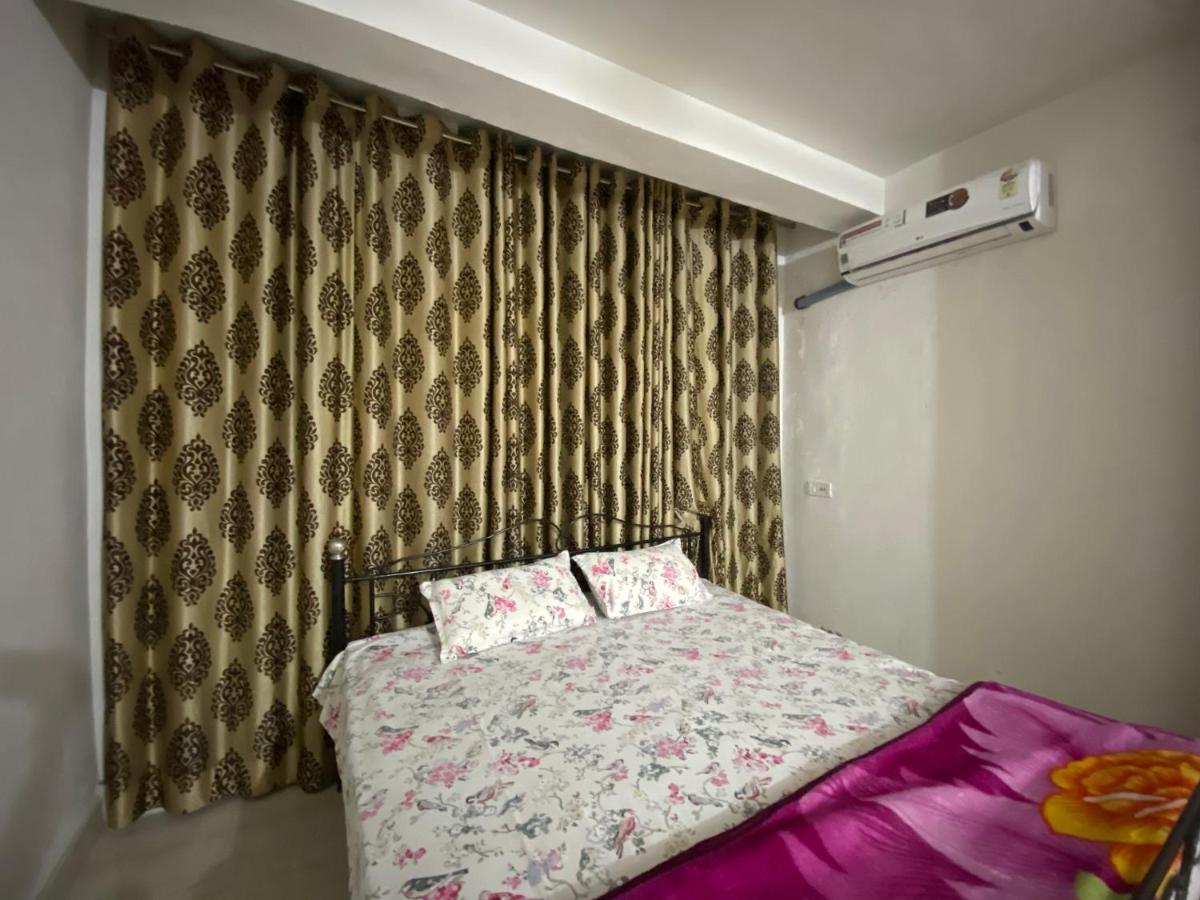 Blue King - Housity