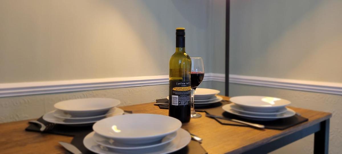 1st Floor Flat Bennetthorpe Overlooking Doncaster Racecourse Free Parking - Housity
