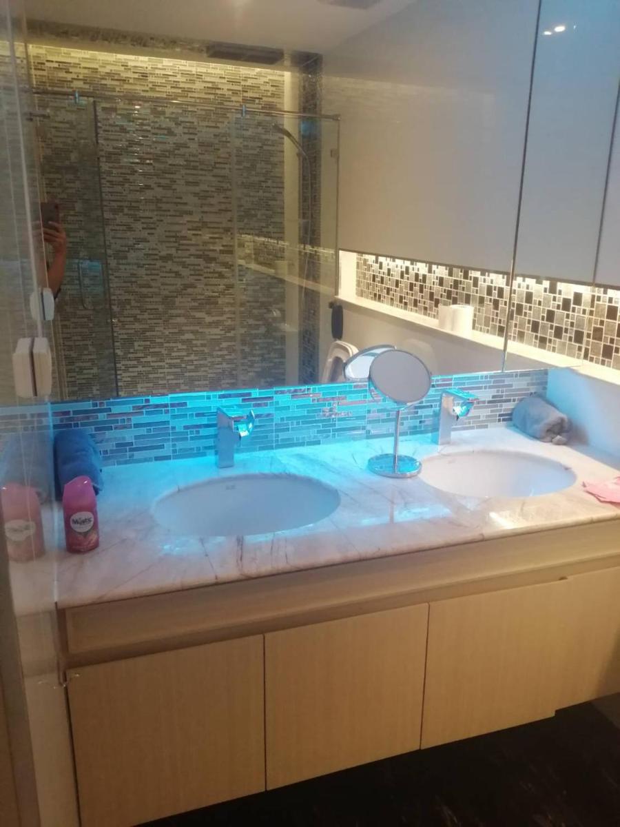 Luxury amazing Jacuzzi suite - Housity