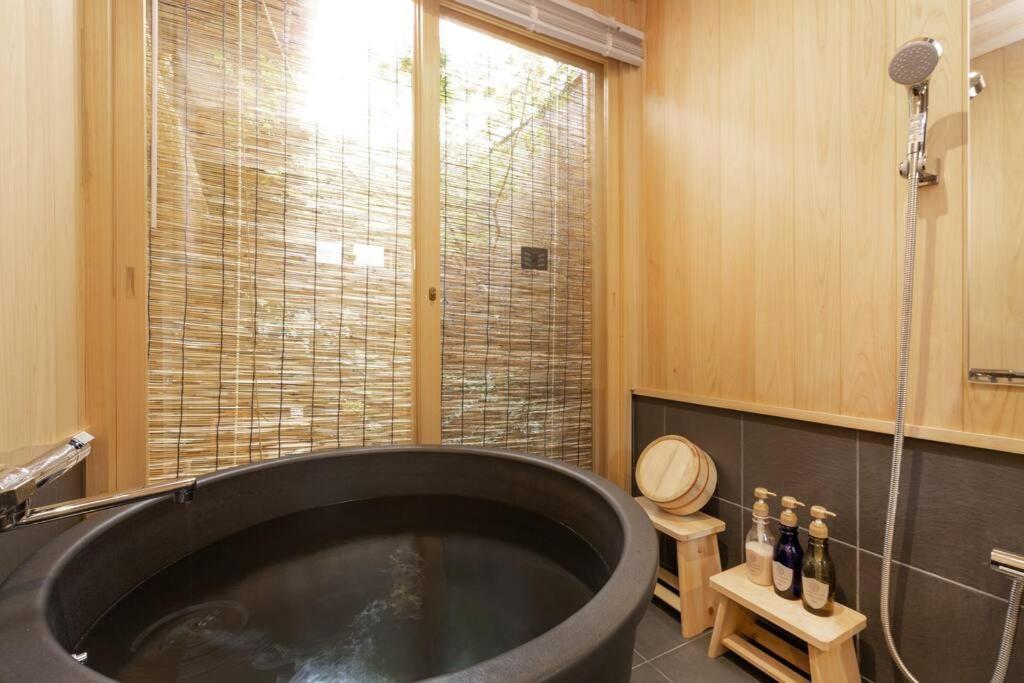 Suitetrails - ゲストハウス至の宿 Shibainu-Themed Guesthouse