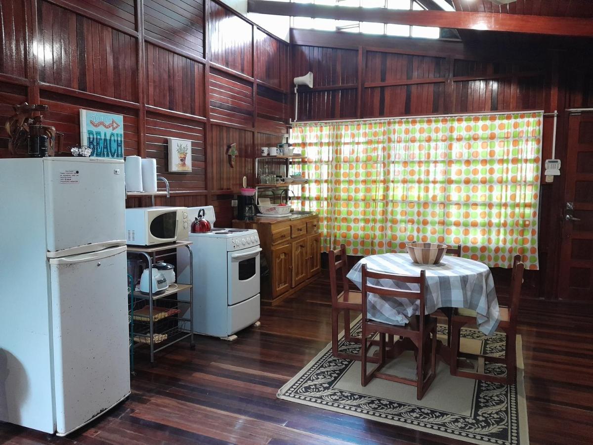 Casas Guaney, full furnished studios! - Housity