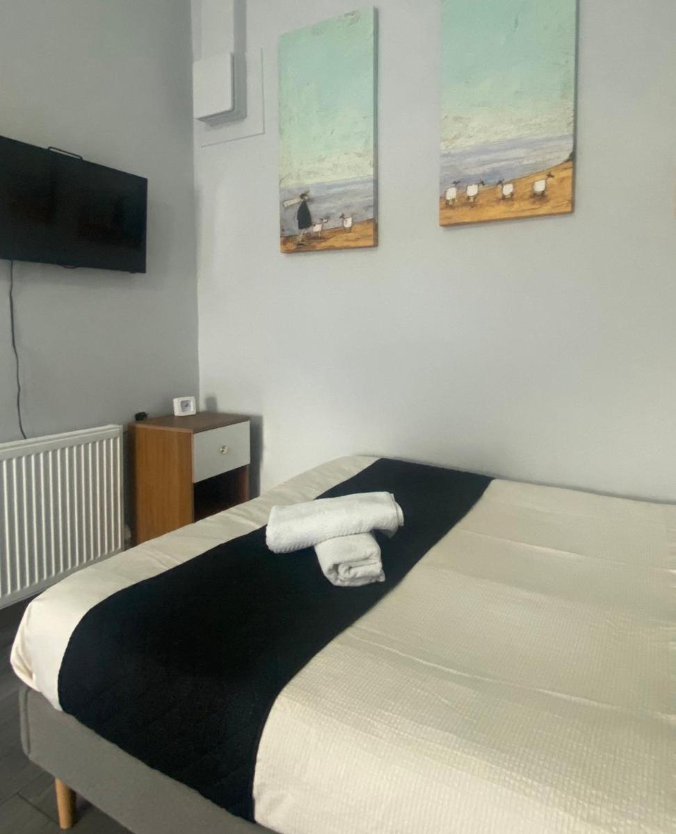 KINGS - Studio Apartments - Housity