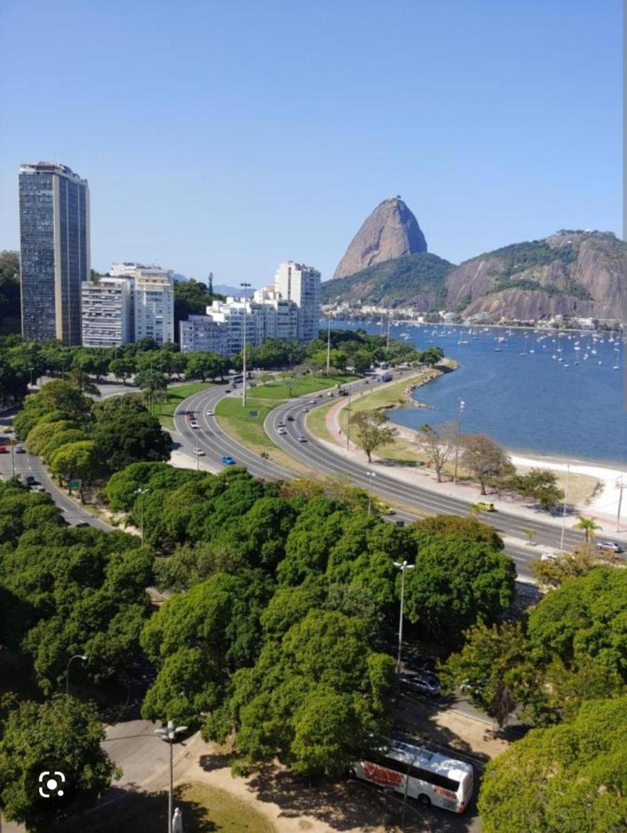 Suitetrails - Praia Botafogo 5 minutos Copacabana, completo, SmarTV e metrô perto