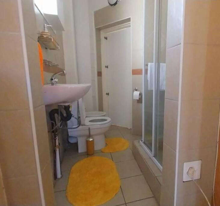 Suitetrails - Spacious 1 Bedroom, Self Catering Apartment in Glenwood, Durban