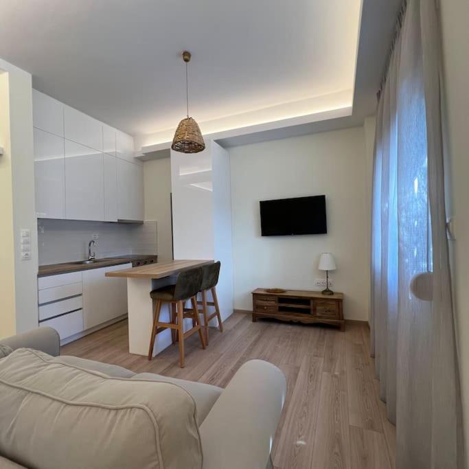 Suitetrails - Luxury Studio “Atene”