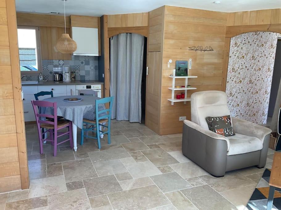 Suitetrails - Petite maison en bois proche de Niort