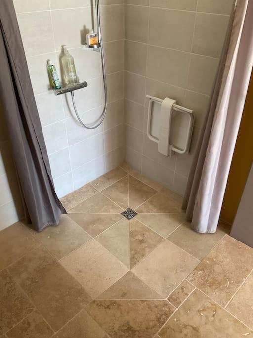 Suitetrails - Petite maison en bois proche de Niort