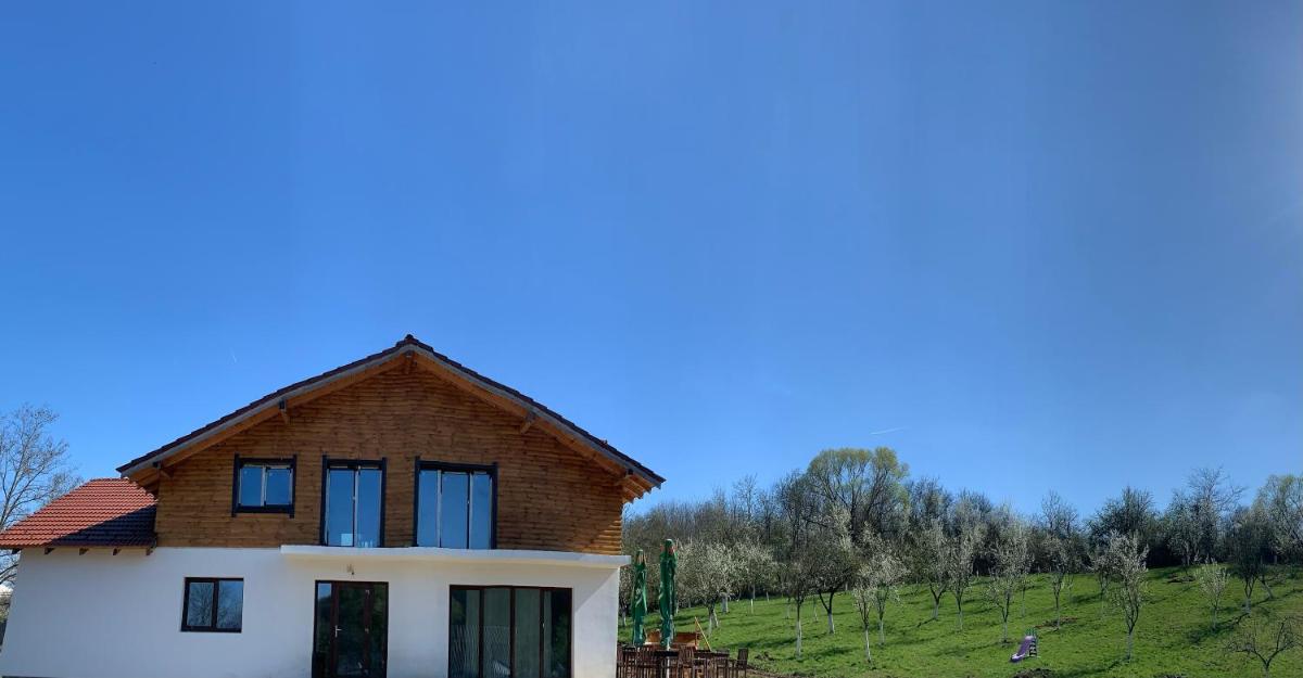 Pensiunea Lili’s House - Housity