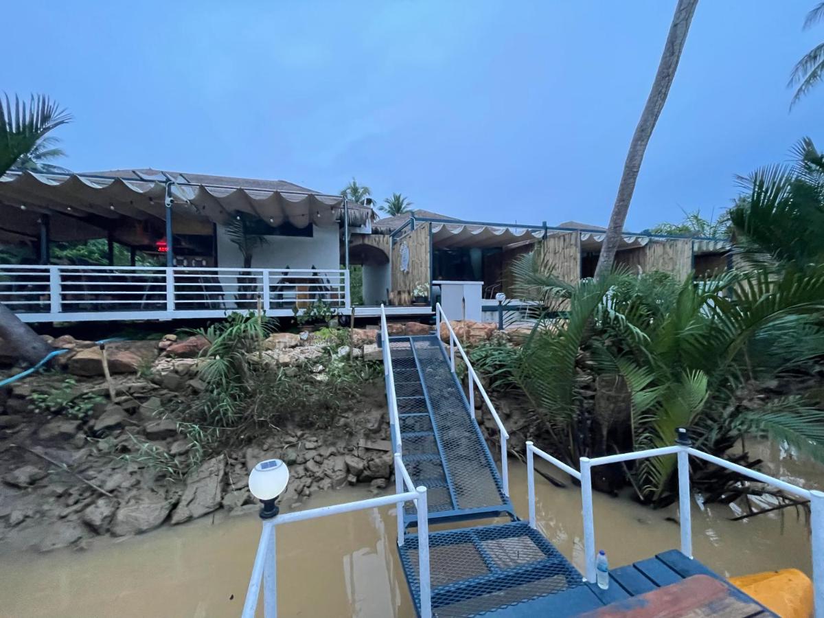Suitetrails - Phetra pool villas
