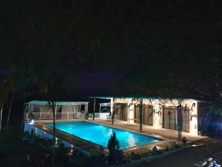 New Place Resort-Antipolo - Housity