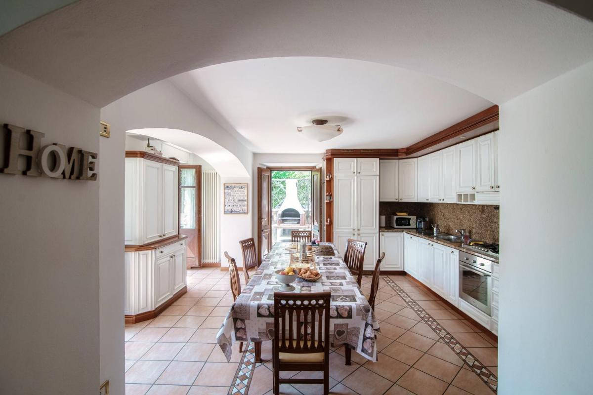 Charming & Luxury Villa Como Lake - Housity