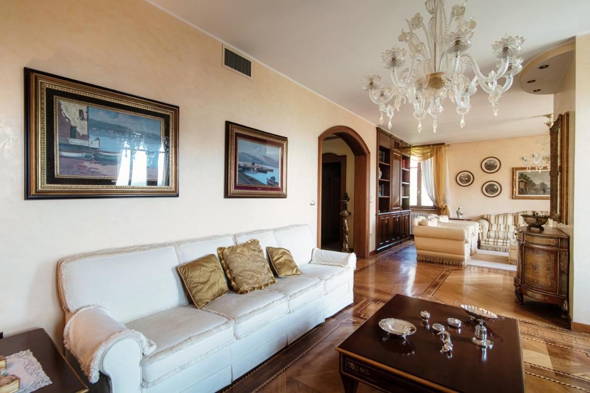 Charming & Luxury Villa Como Lake - Housity