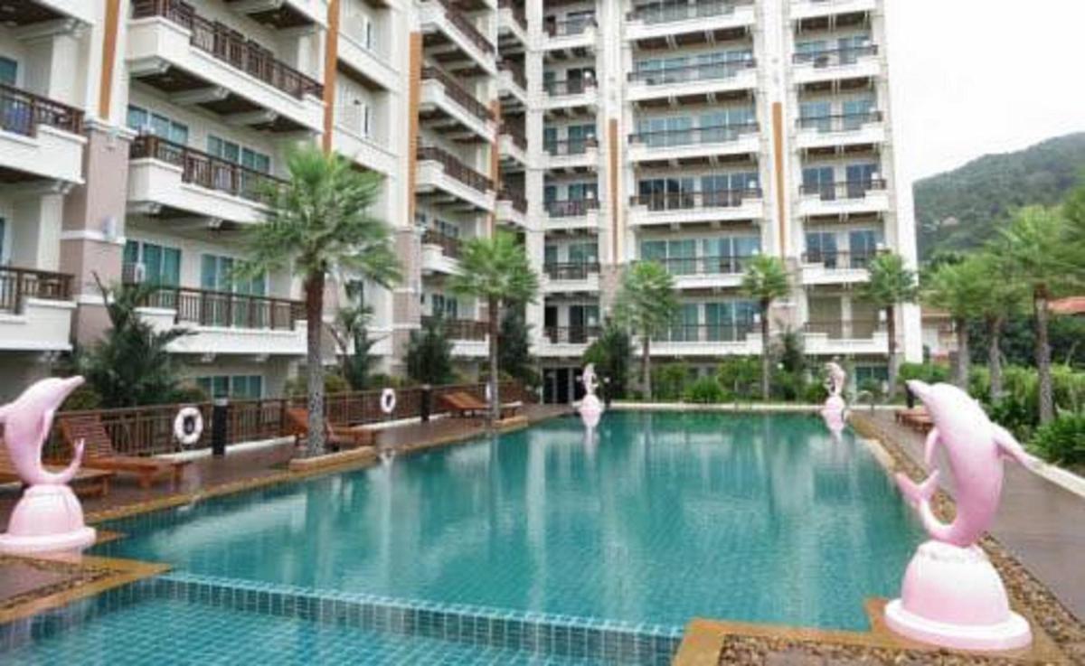 Suitetrails - Nice Apartment large pool in nice residence central Patong beach