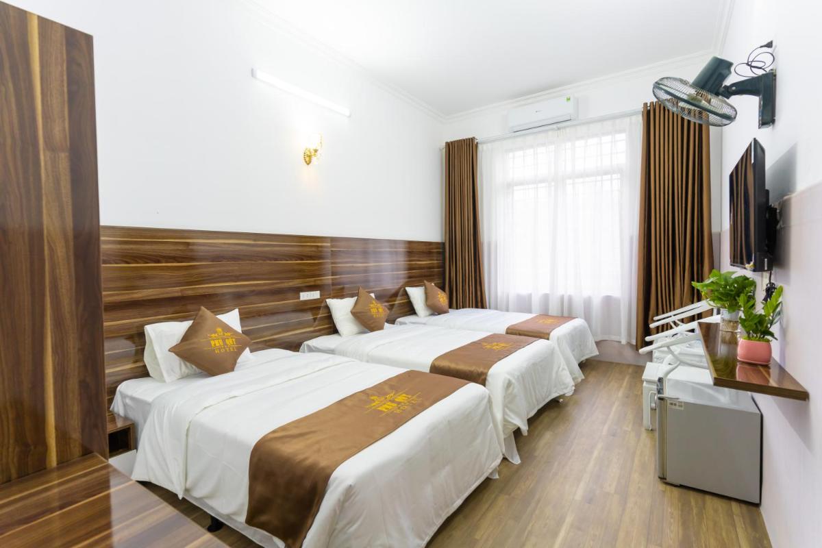 PHÚ QUÝ HOTEL near ĐÔNG KINH MARKET - Hizvo