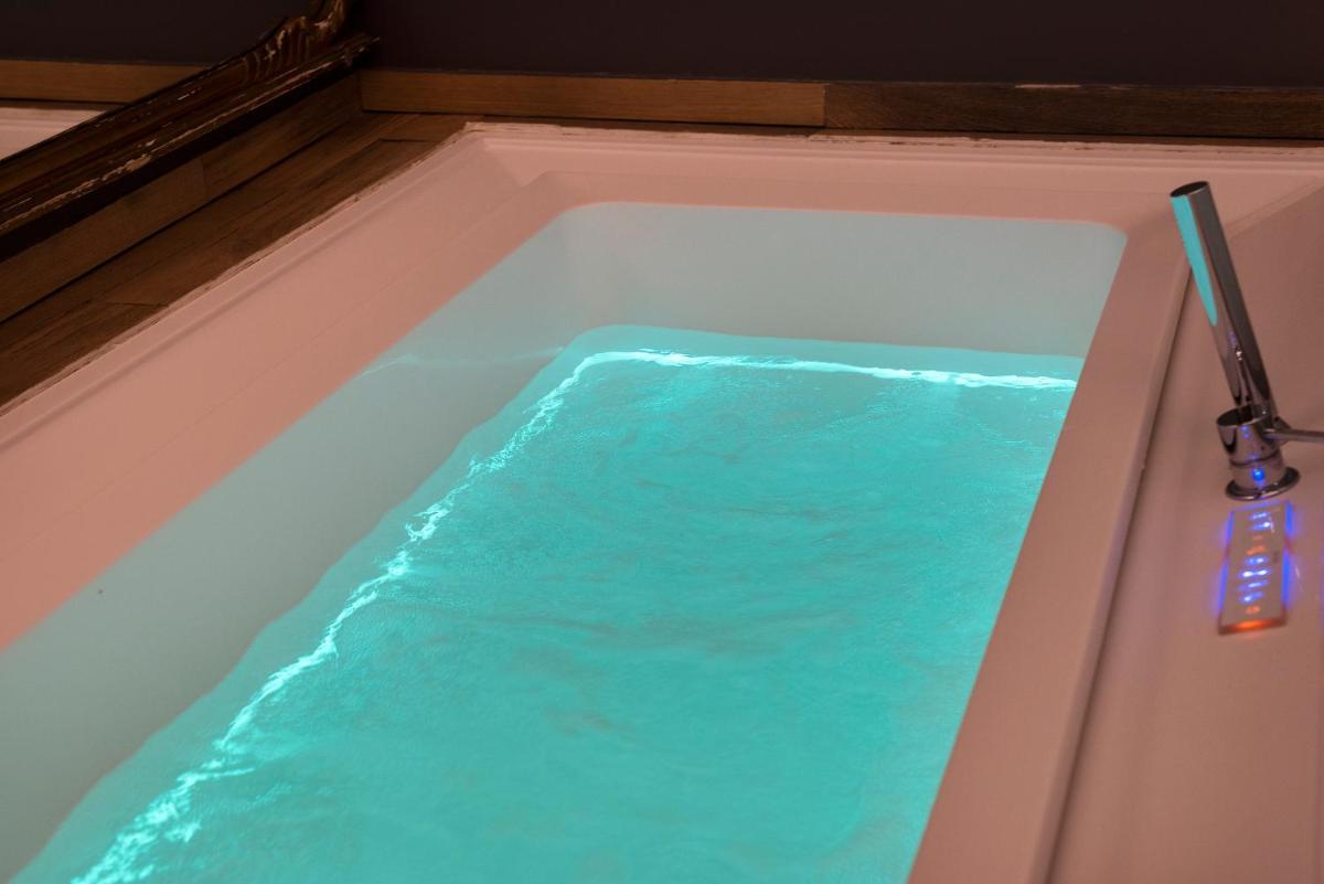 Suitetrails - Tredici Boutique Rooms