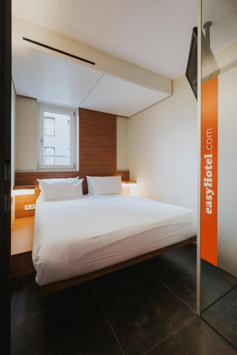 Suitetrails - easyHotel Berlin Hackescher Markt