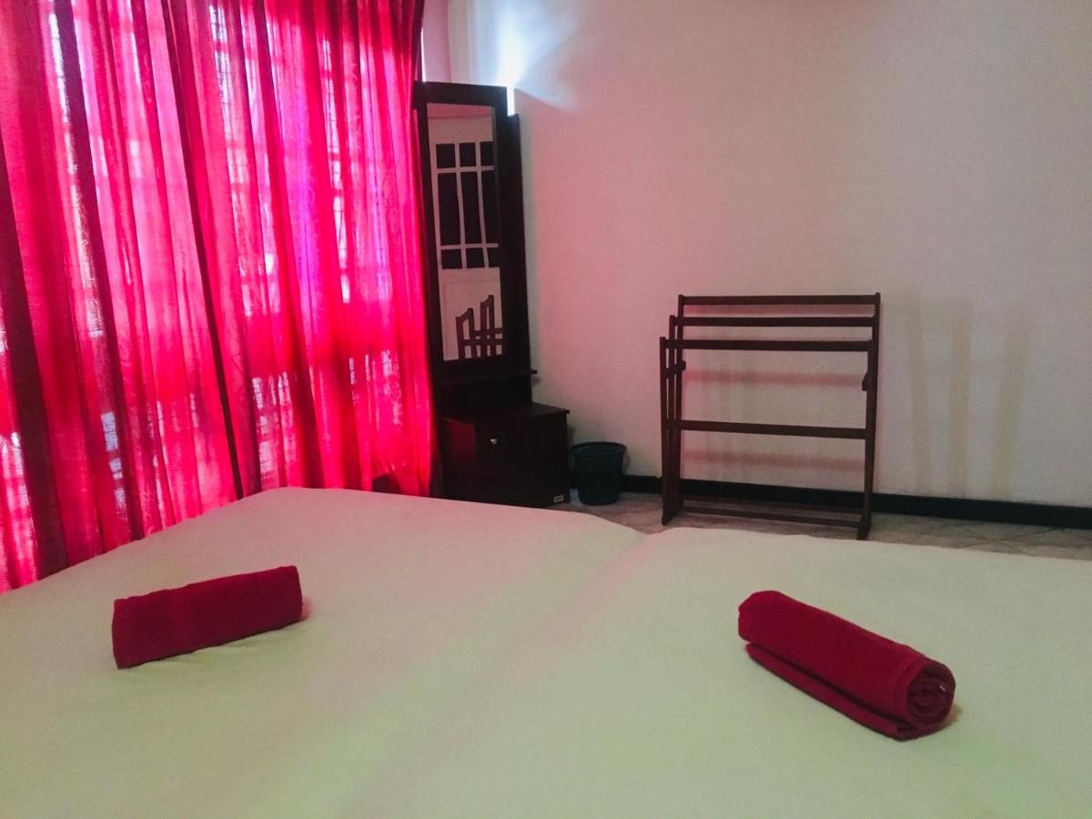 Tulip hotel - Housity