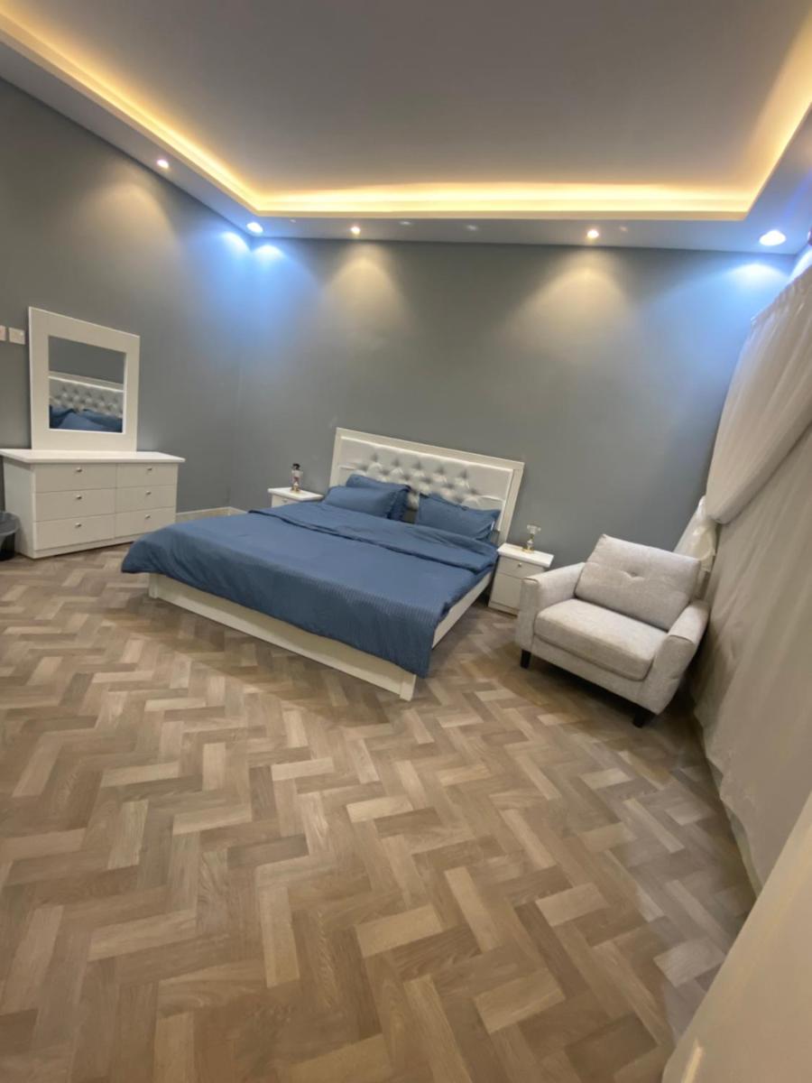 Smart Entry Apartment - Housity