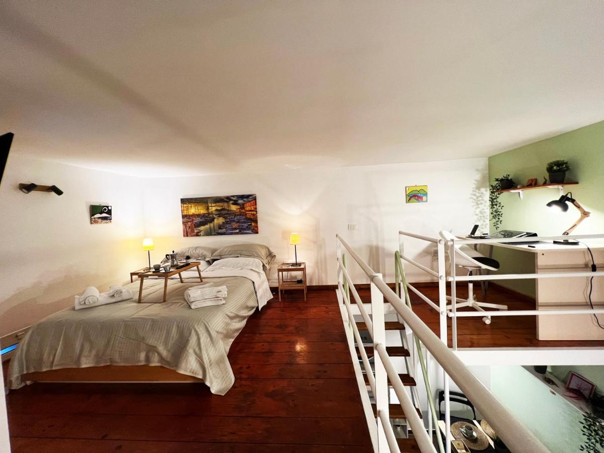 Suitetrails - All'Ombra del Vesuvio Rooms Duomo