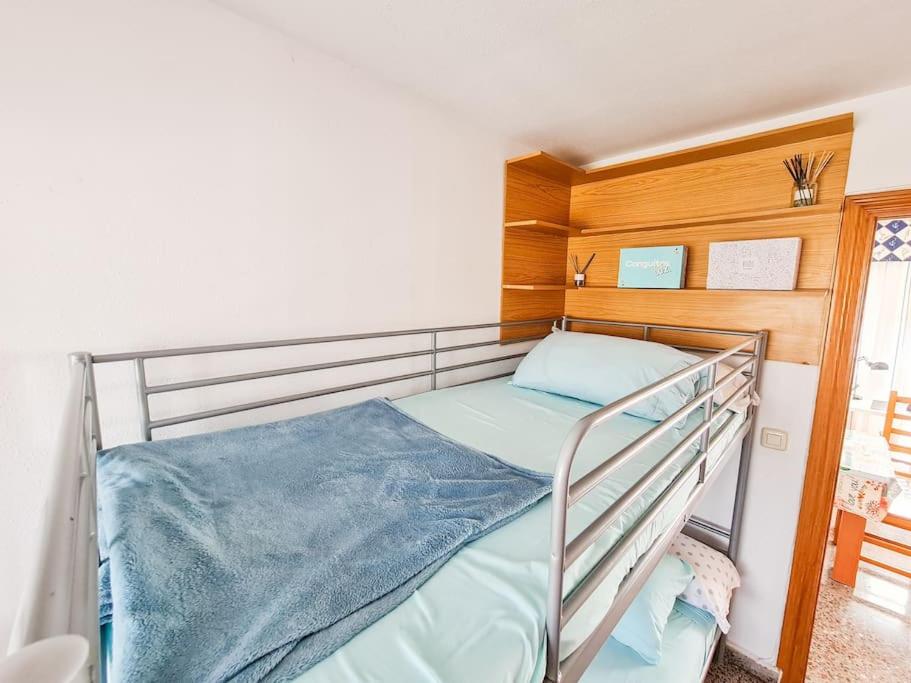 Piso ideal con WIFI Parking y Desayuno - Housity