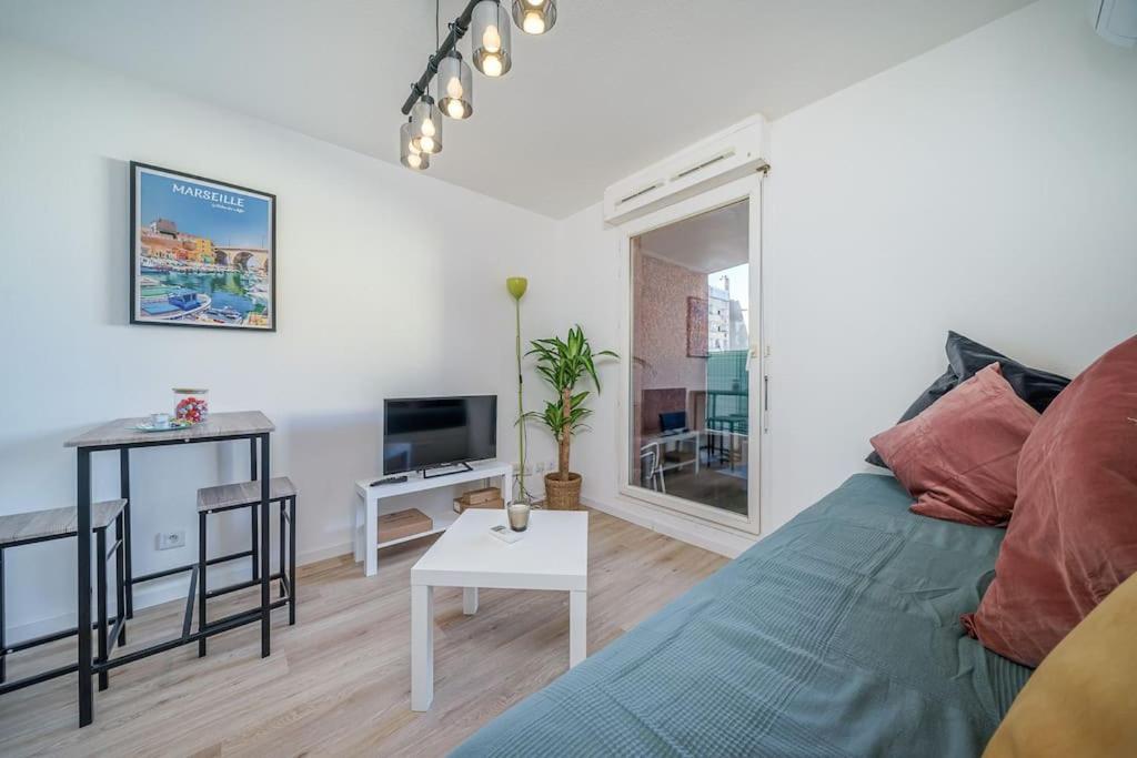 Suitetrails - Air-conditioned apartment terrace gare st Charles