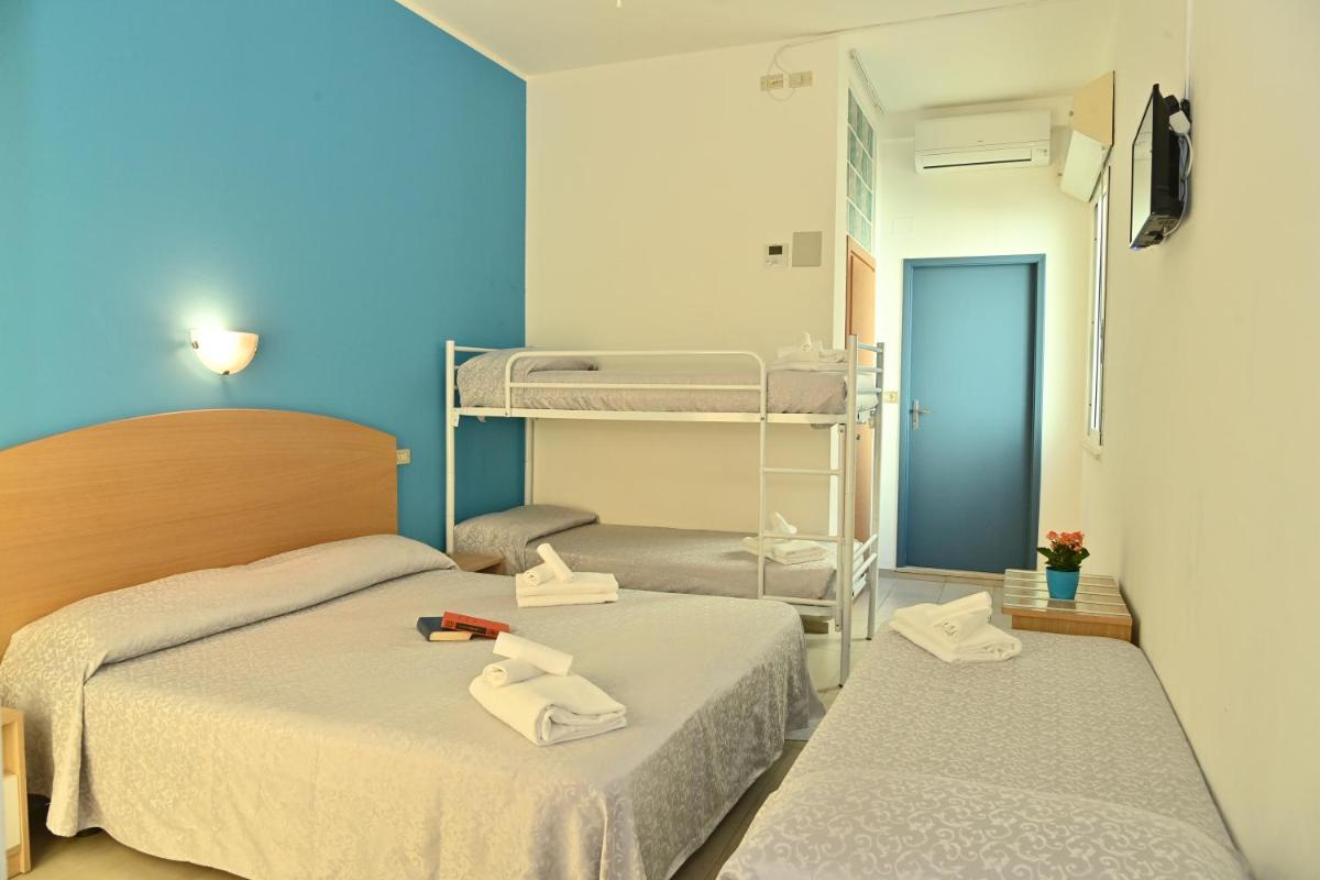 Hotel ITALY - Housity