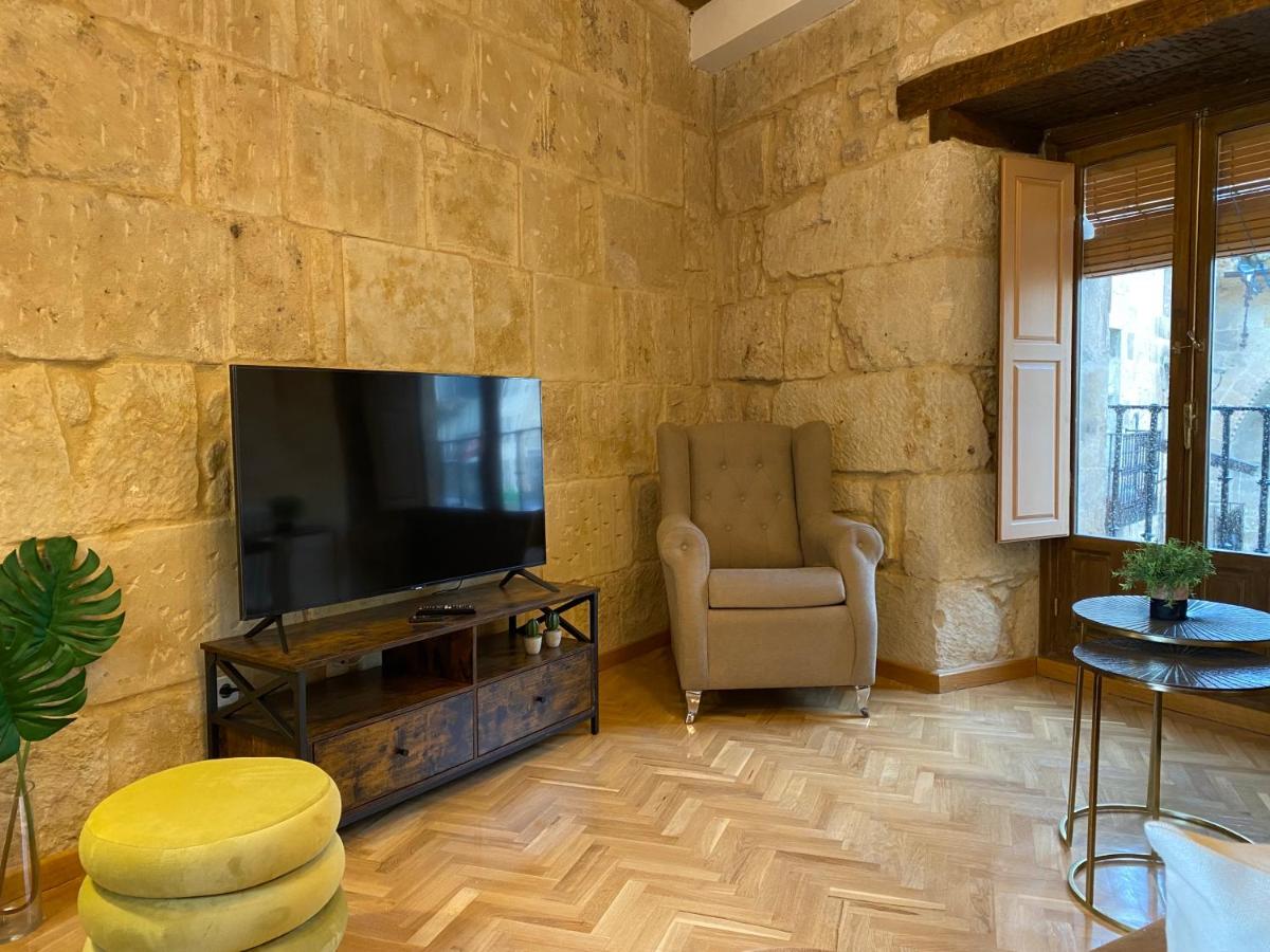 Suitetrails - Apartamento Plaza Mayor Salamanca con 2 balcones a la misma Plaza Mayor